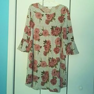 Charming Charlie Swing Dress Bell Sleeves